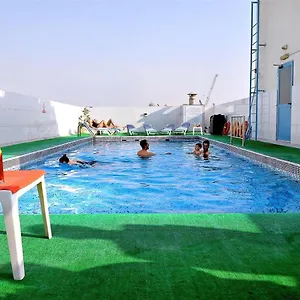 زيارة الفندق